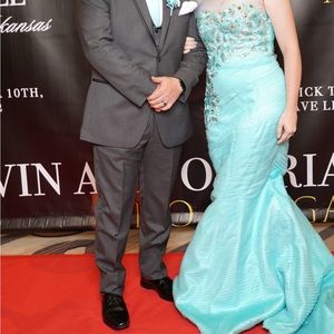 Size 4 aqua/turquoise prom dress